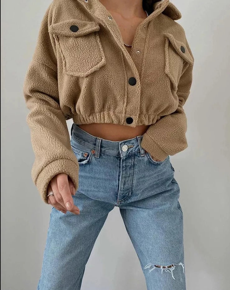 Damen Teddyjacke beige, langarm, mit Taschen, Herbst Winter Mode, lässig, Streetwear.