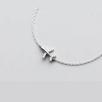 Silberne Flugzeug-Halskette, minimalistisches Design, Damen-Schmuck, modisch, Geschenkidee.