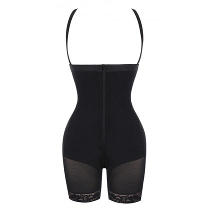 Schwarzer Shapewear-Body mit Spitze, figurformend, verstellbare Träger, Reißverschluss vorne.