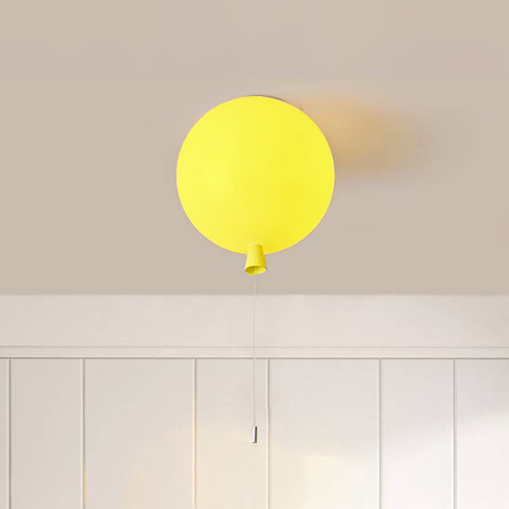 Gelbe Ballon-Deckenleuchte aus Metall, modernes Design, Kinderzimmerlampe.