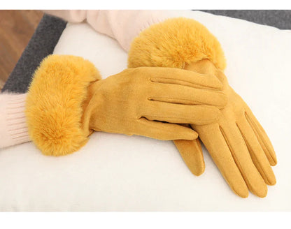 Gelbe Damenhandschuhe aus Wildleder mit Kunstpelz, warm, elegant, Wintermode Accessoire.