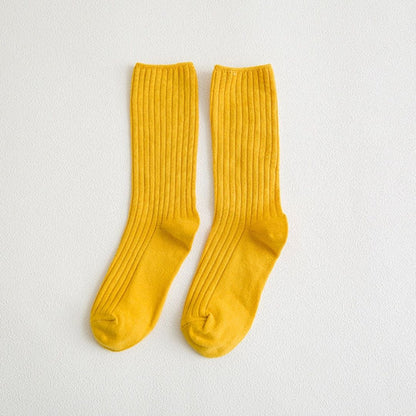 Gelbe gerippte Socken aus Baumwolle, knöchelhoch, modisch, bequem, für Damen und Herren.