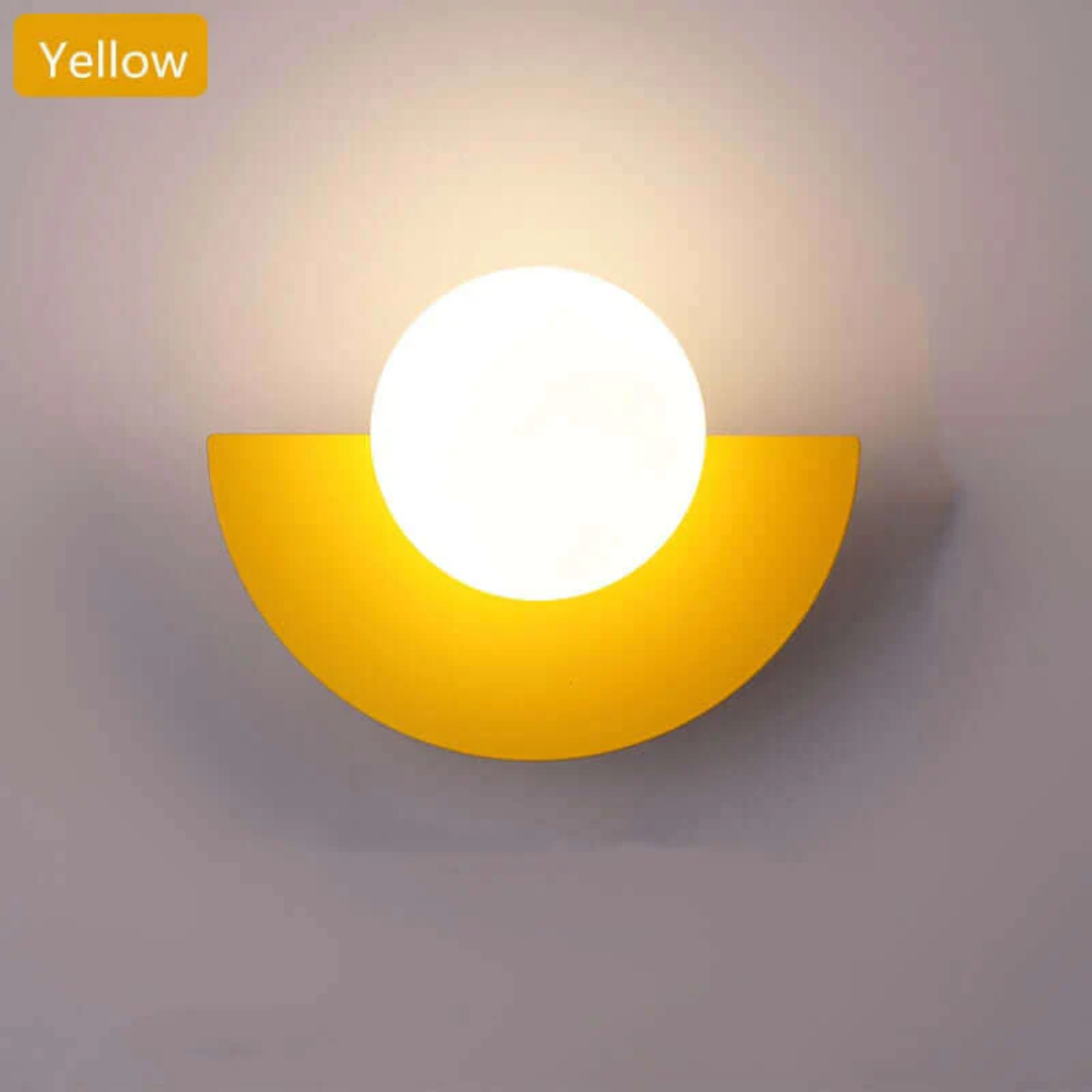 Gelbe Wandleuchte, halbkreisförmig, modernes Design, LED-Licht, Innenbeleuchtung.