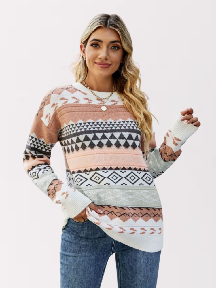 Frau trägt gemusterten Strickpullover in Pastellfarben, lässig, modisch, Herbstmode.