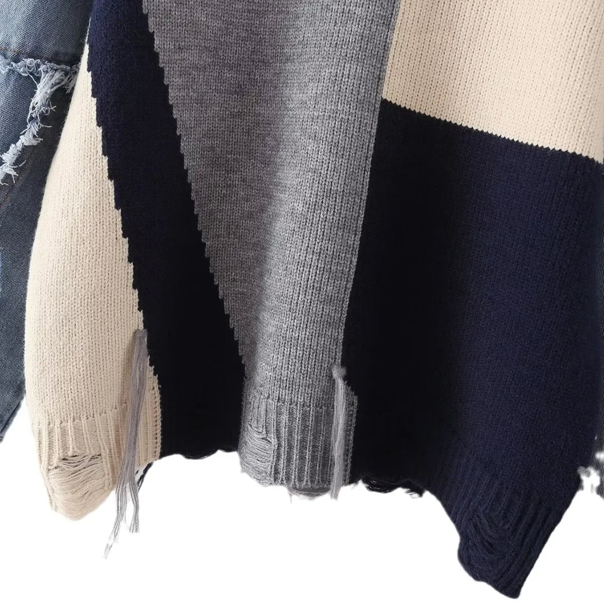 Strickpullover, gestreift, blau-grau-beige, Baumwolle, modisch, lässig, Damenmode.