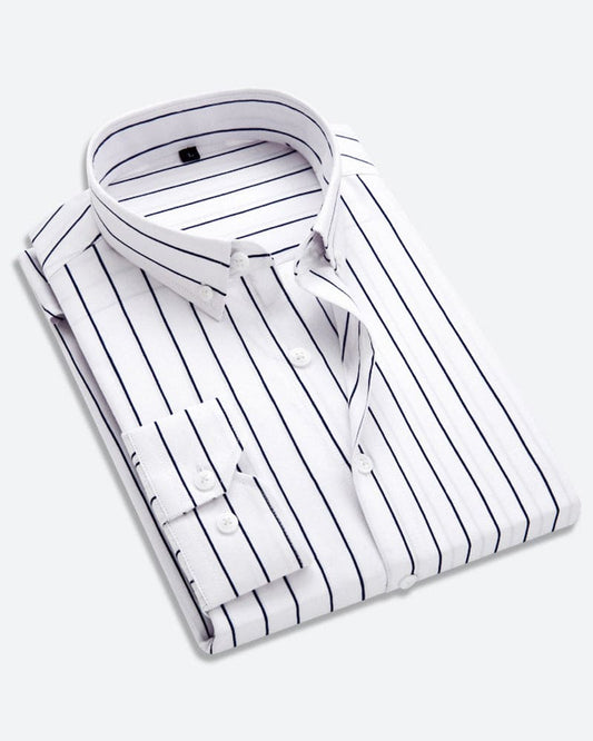 Gestreiftes weißes Baumwollhemd, langärmelig, formell, Herrenmode, Business Casual.