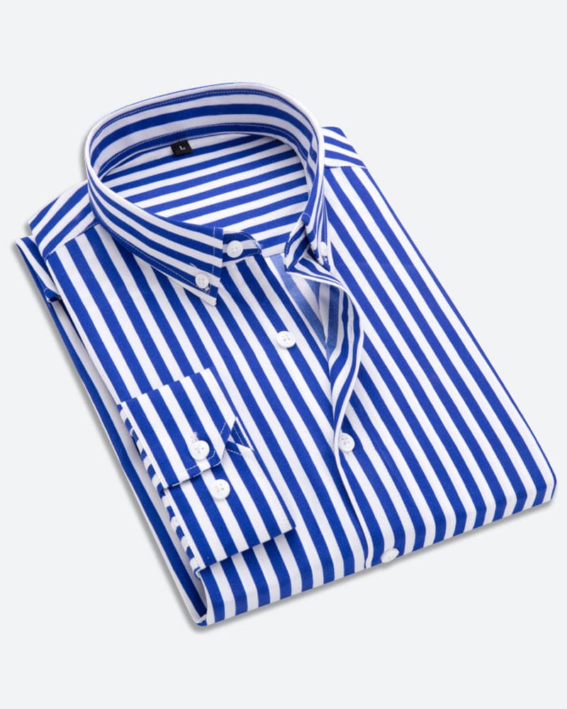 Gestreiftes blau-weißes Baumwollhemd, formell, langärmelig, Businessmode.