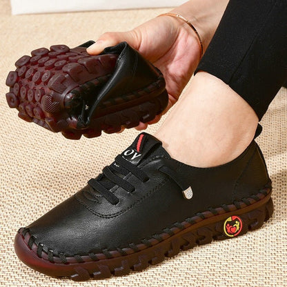 Schwarze Gola Komfort-Sneakers, flexibel, rutschfest, ideal für schmerzfreien Alltag.