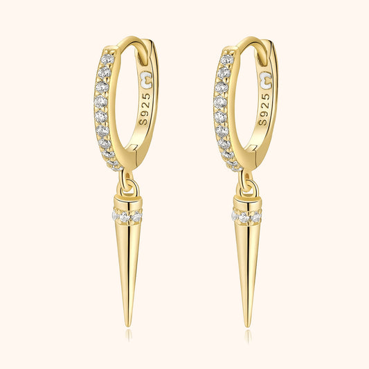 Goldene Creolen mit Zirkonia und spitzen Anhängern, S925, eleganter Schmuck.