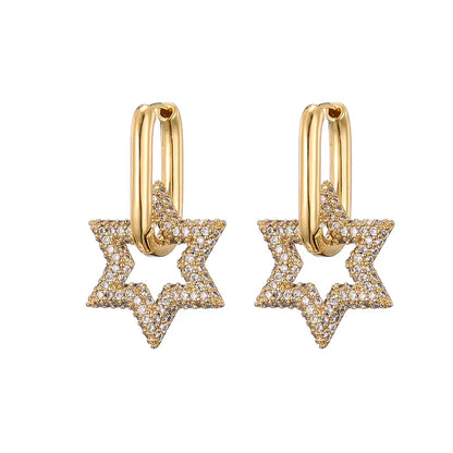 Goldene Stern-Ohrringe mit Diamanten, eleganter Schmuck, modische Accessoires für Damen.