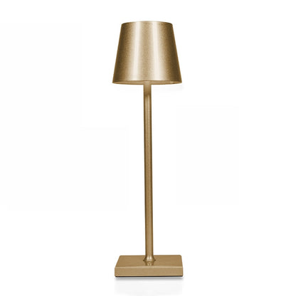 Goldene Tischlampe aus Metall, modernes Design, ideal für Wohnzimmer oder Bürobeleuchtung.