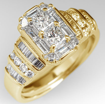 Luxuriöser Goldring mit Diamanten, rechteckiger Schliff, funkelndes Schmuckdesign, elegant.