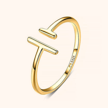 Goldener Ring 925 Sterling Silber, minimalistisches Design, verstellbar, modisches Schmuckstück.