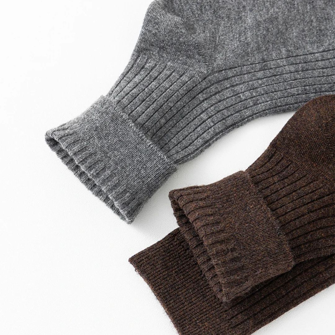 Graue und braune Strickpullover-Ärmel aus Wolle, modisch, warm, Herbst-Winter-Kleidung.