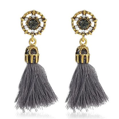 Goldene Ohrringe mit grauen Quasten, Vintage-Stil, Modeschmuck für Damen.