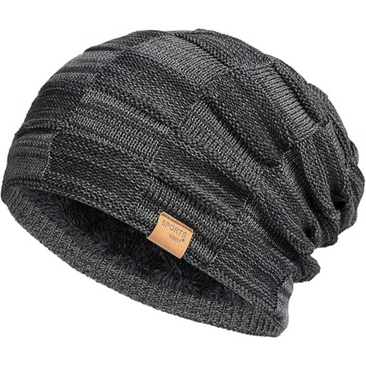Dunkelgraue Strickmütze, Wintermütze, Herrenmode, warm, stilvoll, Freizeitkleidung.