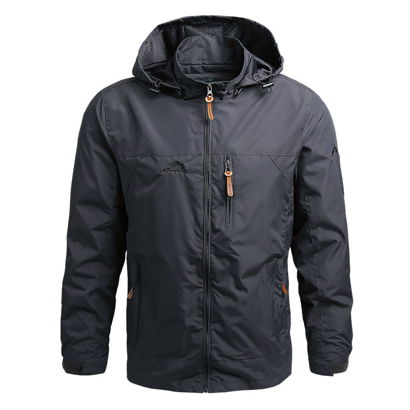 Graue Herrenjacke mit Kapuze, Reißverschluss, wasserabweisend, Outdoor-Bekleidung.