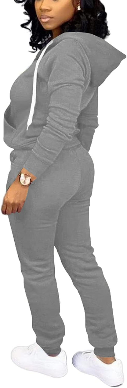 Damen Jogginganzug grau, Kapuzenpullover und Jogginghose, bequem, Freizeitmode, Sportbekleidung.