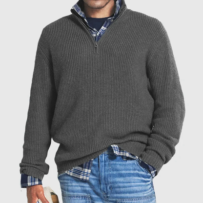 Grauer Herrenpullover mit Reißverschluss, Strick, lässig, warm, modisch, Herbstmode.
