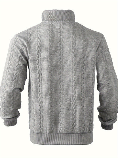 Grauer Strickpullover Herren, Zopfmuster, Stehkragen, warm, modisch, Wintermode.