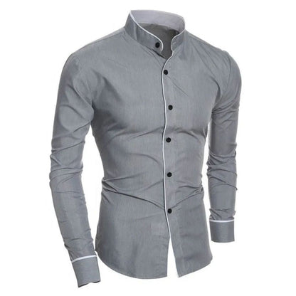Graues Herrenhemd mit Stehkragen, Slim Fit, Knopfleiste, elegantes Design, Baumwolle.