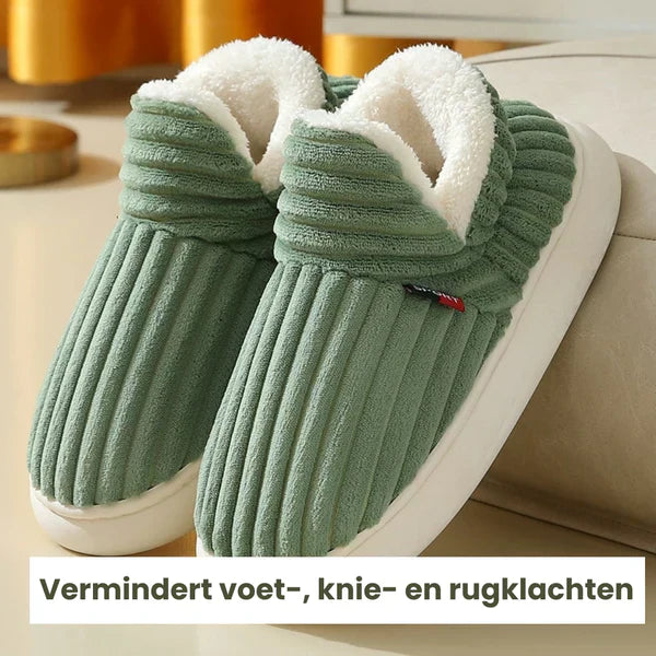 Grüne, gefütterte Hausschuhe, reduziert Fuß-, Knie- und Rückenschmerzen, rutschfeste Sohle.