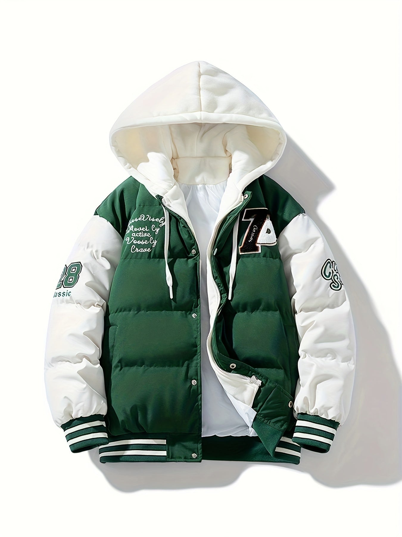 Grüne Collegejacke mit Kapuze, gestickten Buchstaben, gestreiften Bündchen, Unisex-Design.