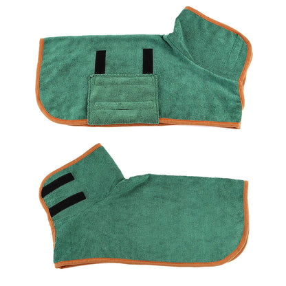 Grüner Hundemantel aus Fleece mit Klettverschluss, warm und wasserdicht.