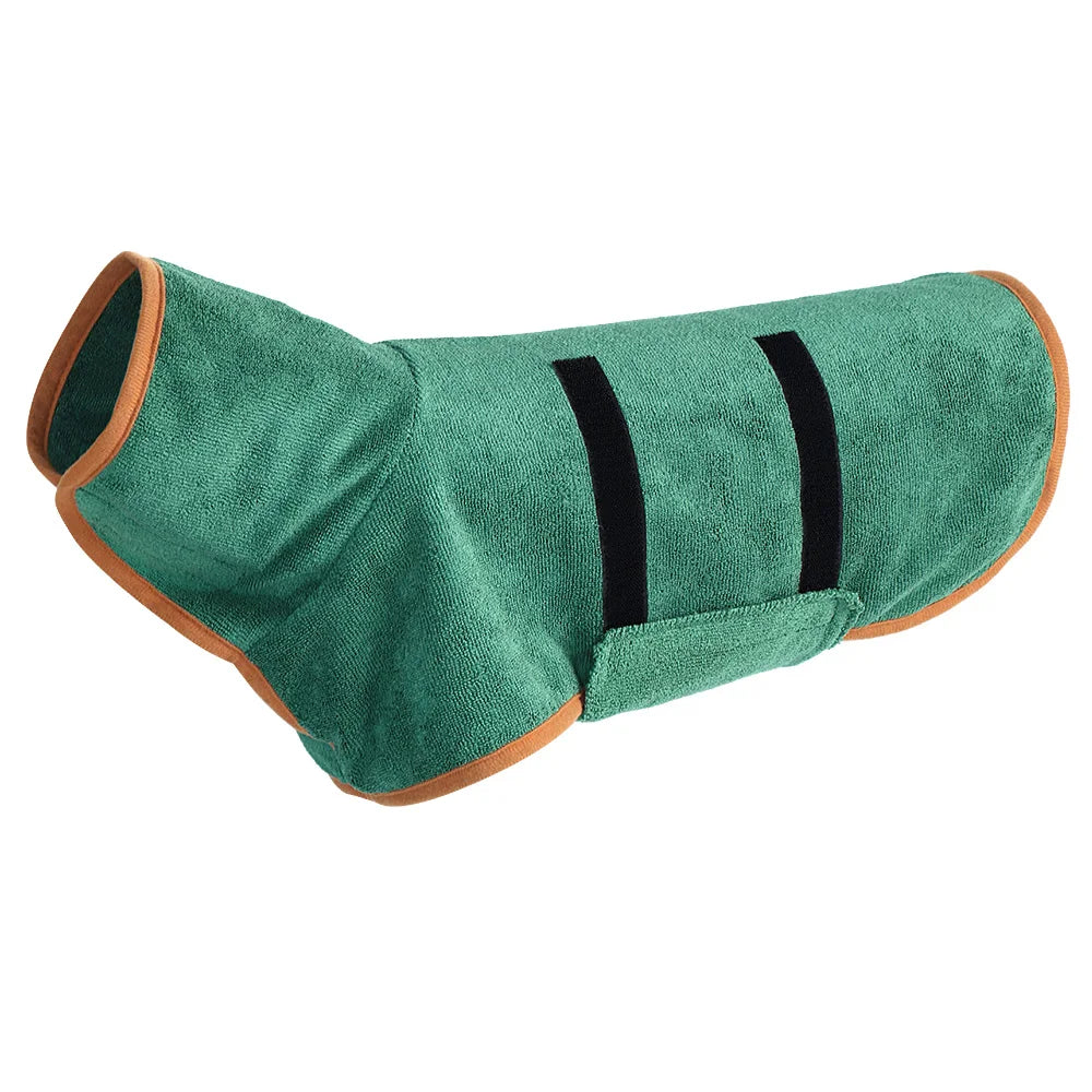 Grüner Hundemantel aus Frottee, wasserdicht, mit Klettverschluss, ideal für kaltes Wetter.