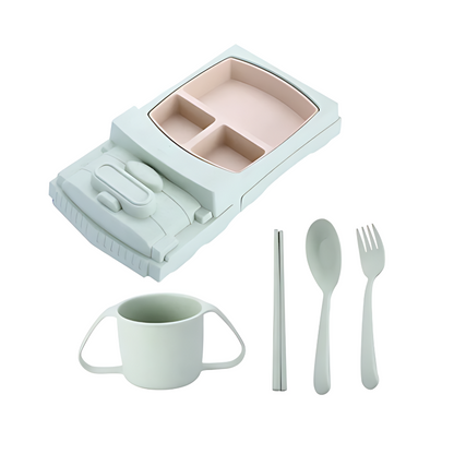 Grüner Kinder-LKW-Teller mit Besteckset und Tasse, BPA-frei, umweltfreundlich.