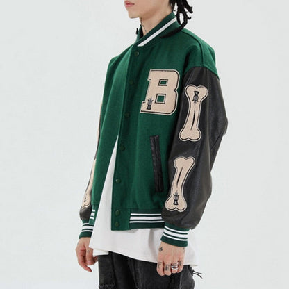 Grüne Collegejacke mit Lederärmeln, Buchstabe B, Knochenmuster, Unisex, modisch.