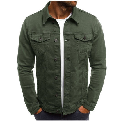 Grüne Herrenjacke, Slim Fit, mit mehreren Taschen und Knöpfen, modisch und vielseitig.