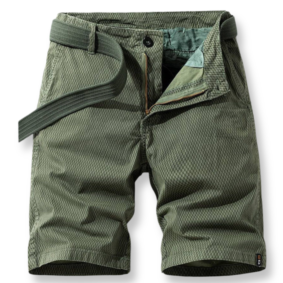 Grüne Herren-Shorts aus Baumwolle mit Gürtel, ideal für Sommer und Freizeit.