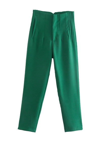Grüne Damenhose, elegant, hohe Taille, gerade Passform, modisch, aus Baumwolle.