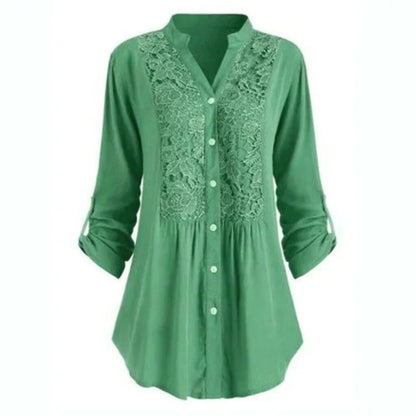 Grüne Damenbluse mit Spitze, Knopfleiste, 3/4-Ärmel, elegant, Baumwolle.