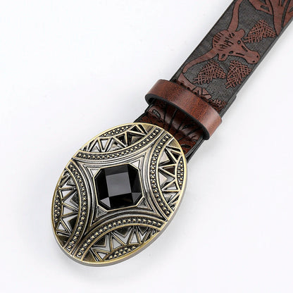 Brauner Ledergürtel mit verziertem, ovalem Metallschnallen-Design und schwarzem Edelstein.
