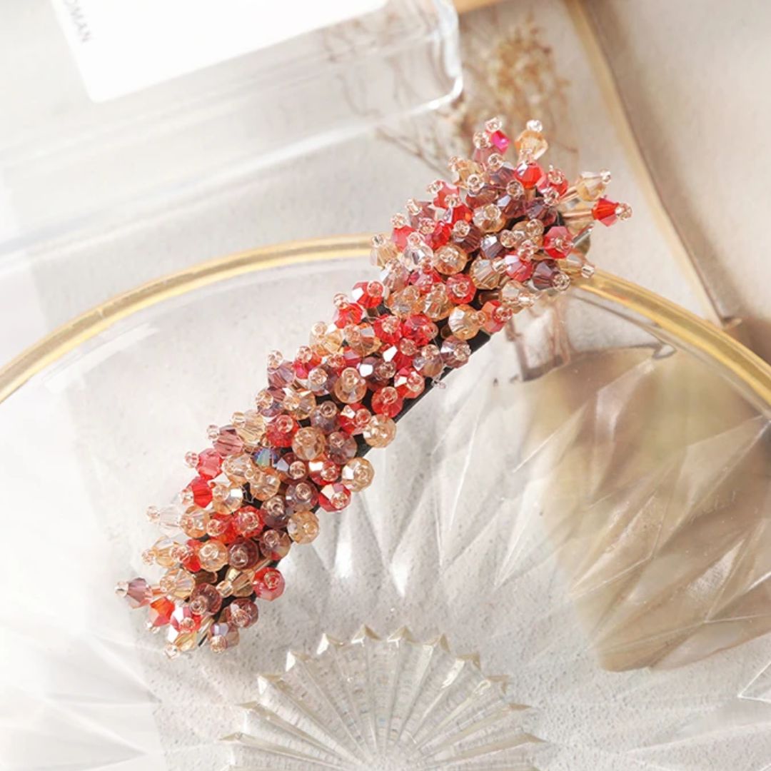 Haarspange mit bunten Kristallperlen, handgefertigt, modisches Accessoire, elegant und stilvoll.