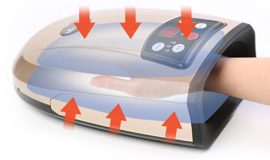 Elektrische Handmassagegerät, beige, mit digitalem Display, für Schmerzlinderung und Entspannung.