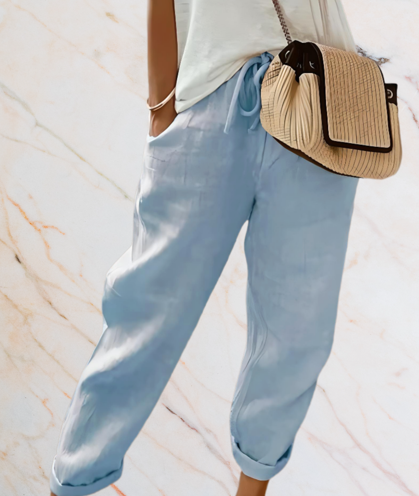 Damen Leinenhose hellblau, lässig, mit Taschen, Sommermode, bequem, atmungsaktiv.