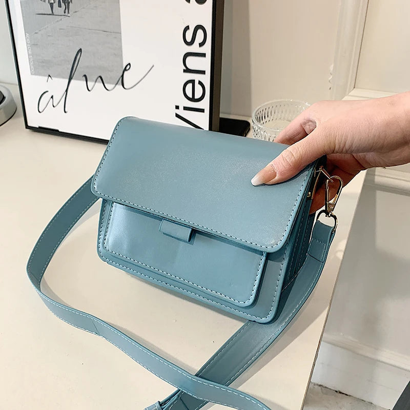 Blaue Leder-Umhängetasche, Damen, modisch, elegant, mit verstellbarem Riemen, Handtasche.