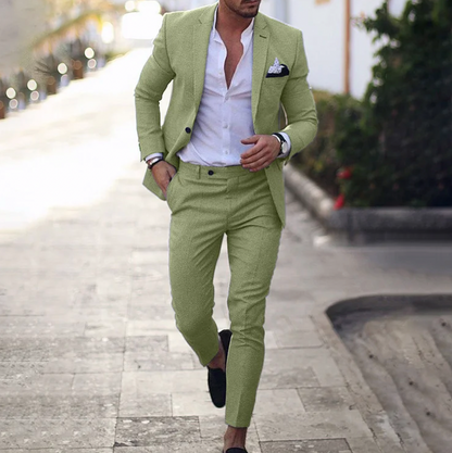 Eleganter Herrenanzug in Hellgrün, Blazer und Hose, ideal für formelle Anlässe.