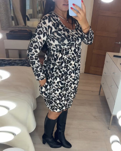Höstklänning med leopardmönster – Leona