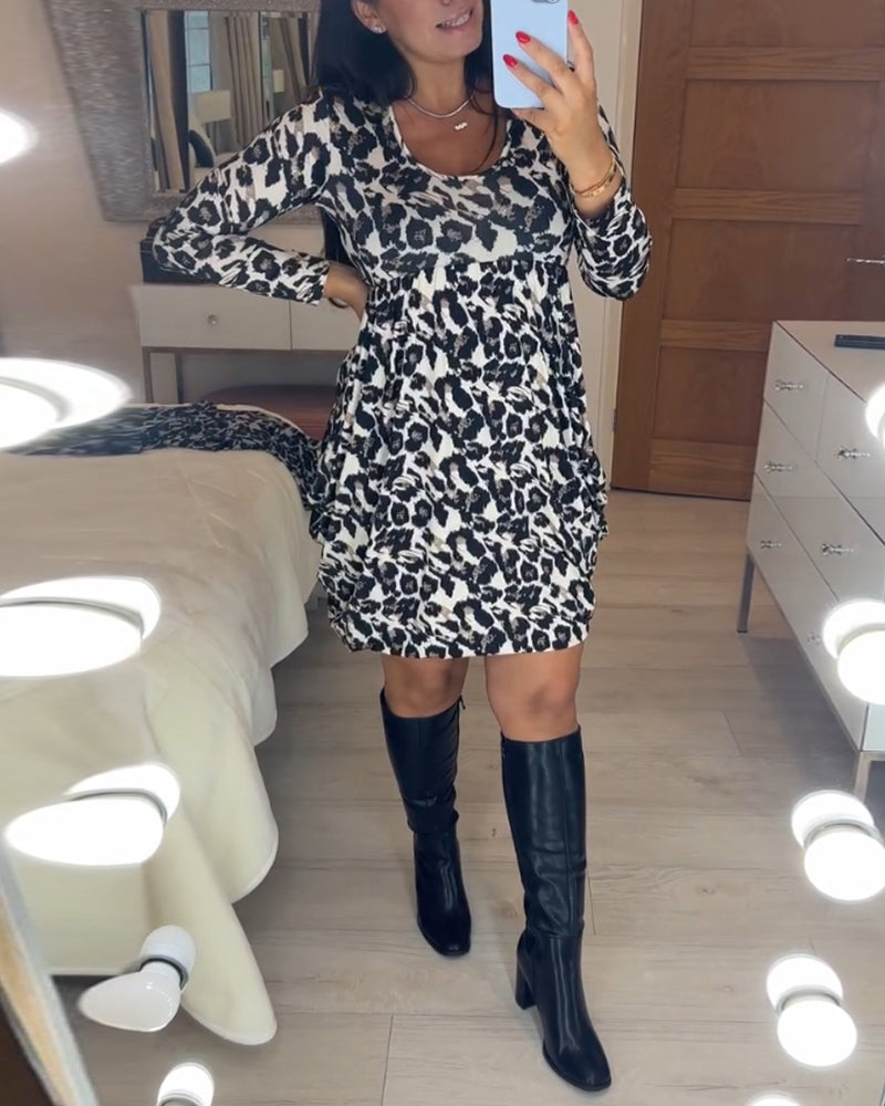 Höstklänning med leopardmönster – Leona