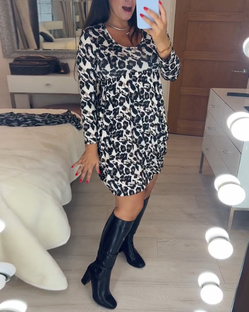 Höstklänning med leopardmönster – Leona
