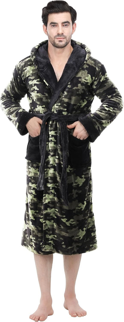 Morgenmantel Herren Camouflage, Fleece, Kapuze, Gürtel, warm, bequem, lang, modisch.