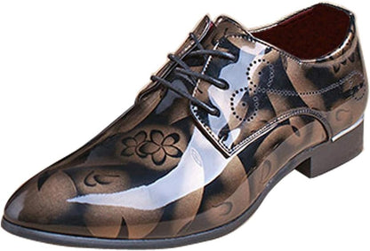 Herren-Lederschnürschuh, schwarz-braun, glänzend, florales Muster, formell, elegant.