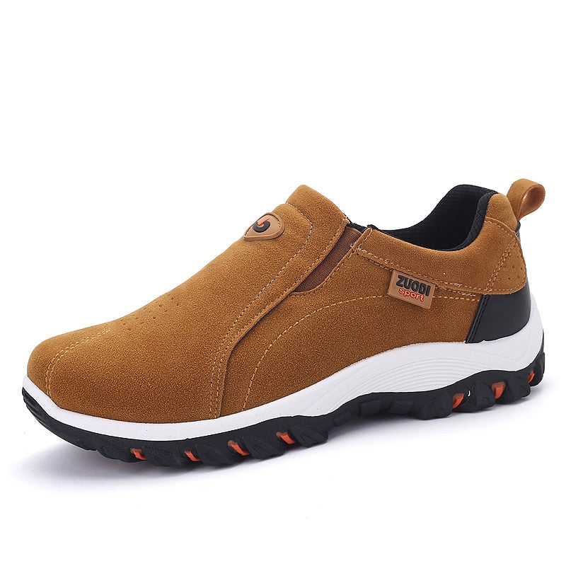 Brauner Herren-Sneaker aus Wildleder, rutschfeste Sohle, Outdoor-Sportschuh, bequem.