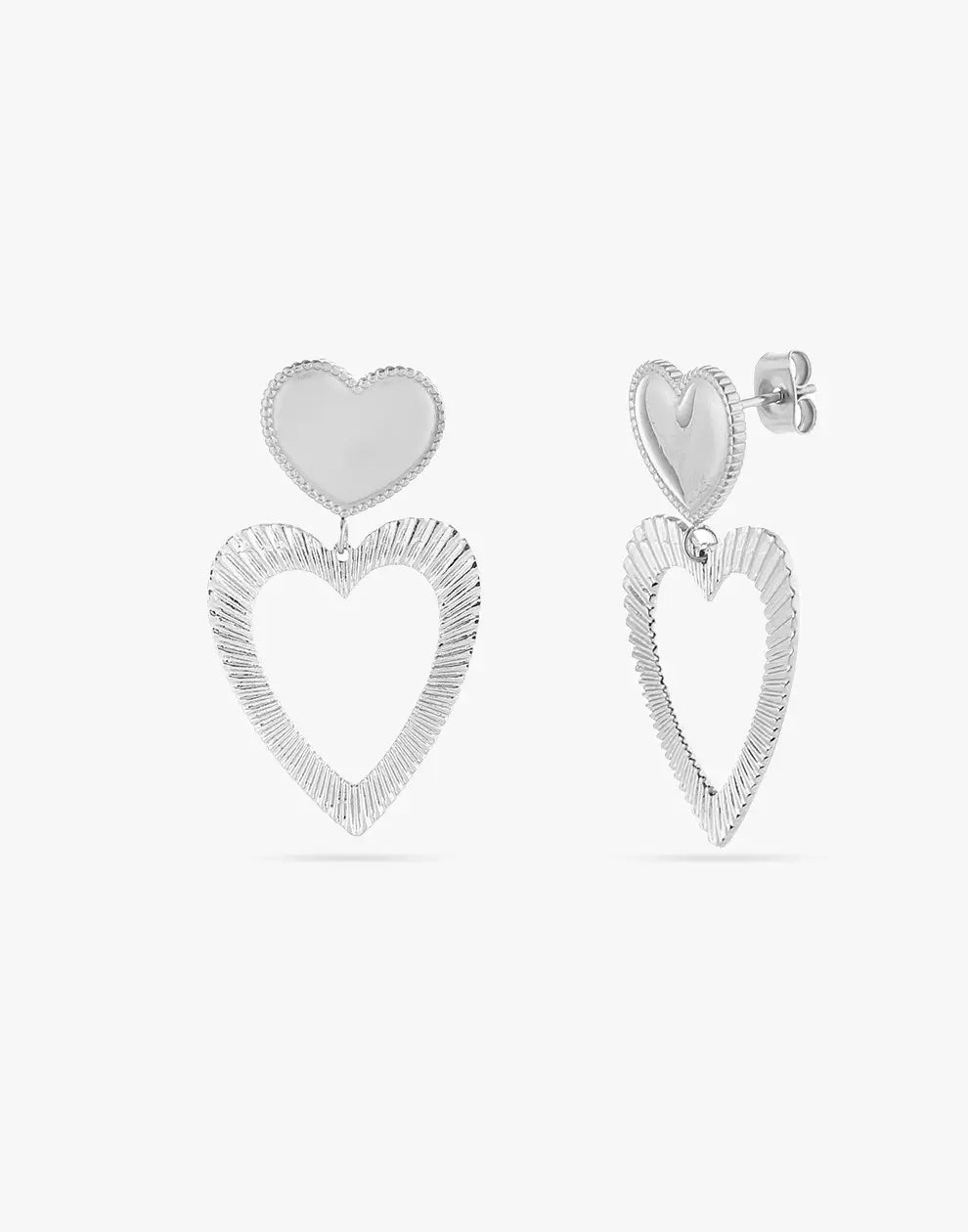 Silberne Ohrringe mit zwei Herzanhängern, elegantes Design, Schmuck für Damen.