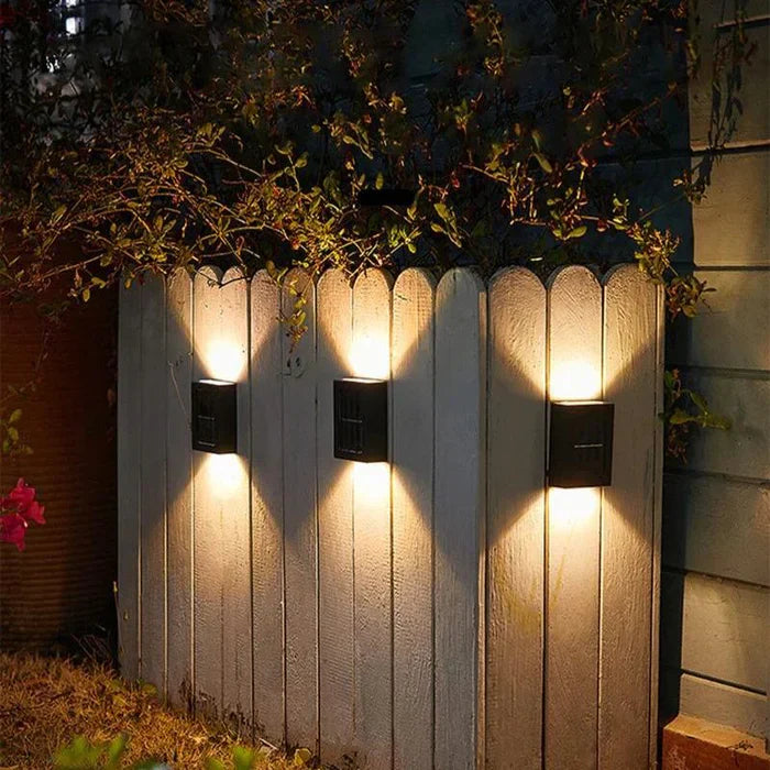 Solarlampen Gartenzaun Beleuchtung, warmweiß, energiesparend, wetterfest, Außenbereich.