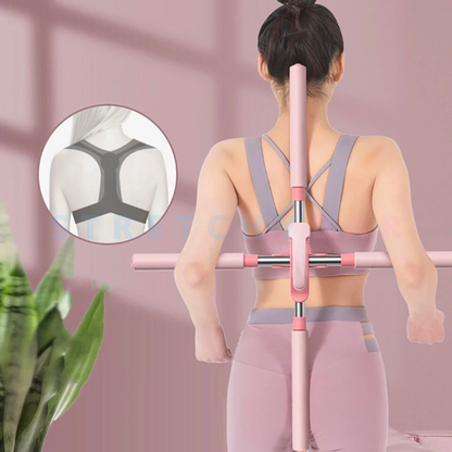 Frau in rosa Sport-BH mit Haltungskorrektor, Rückansicht, Fitness, Haltungstraining.